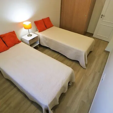 Apartment Laranja *
